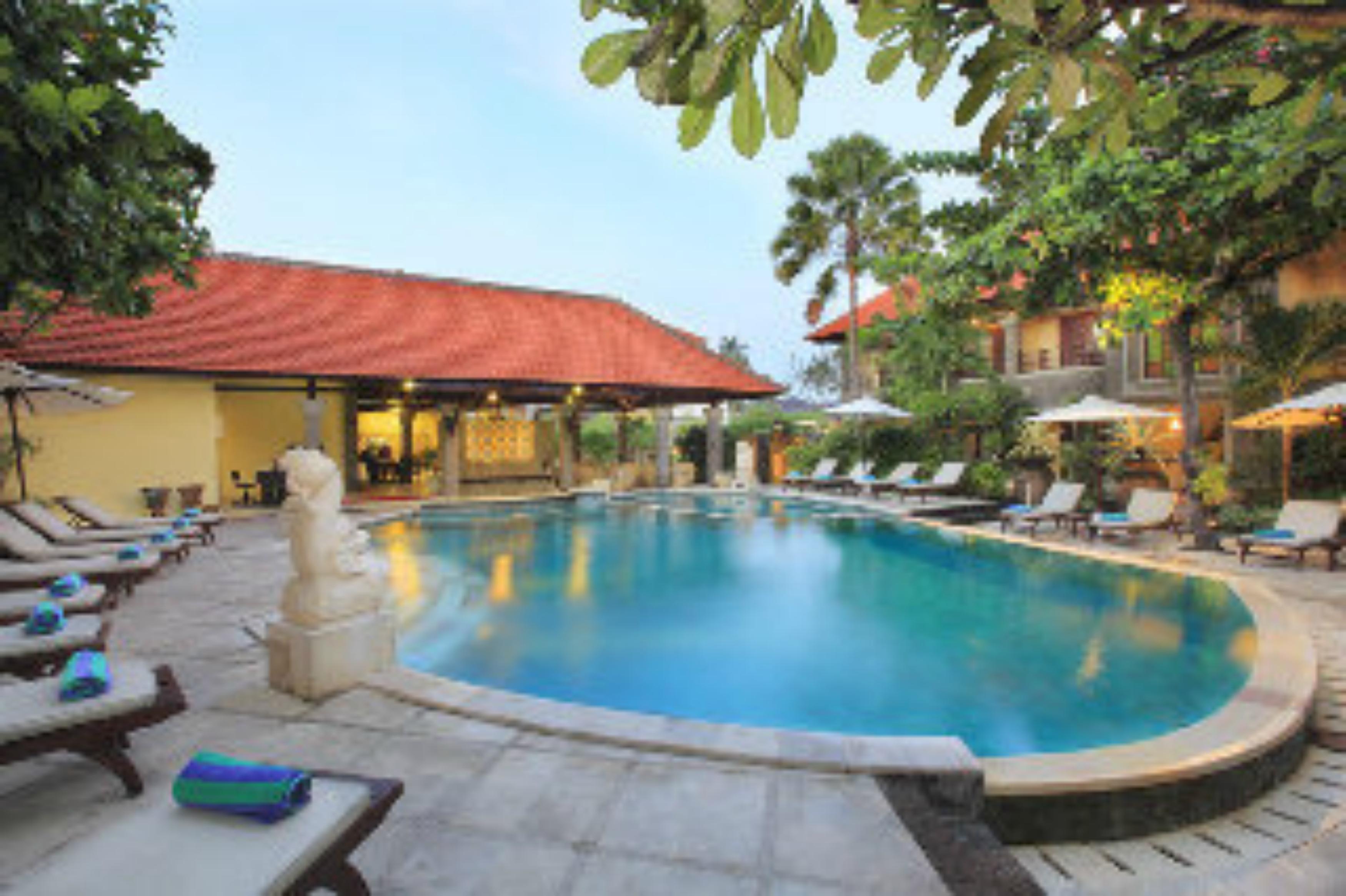 Adhi Jaya Hotel Kuta Lombok Exterior foto