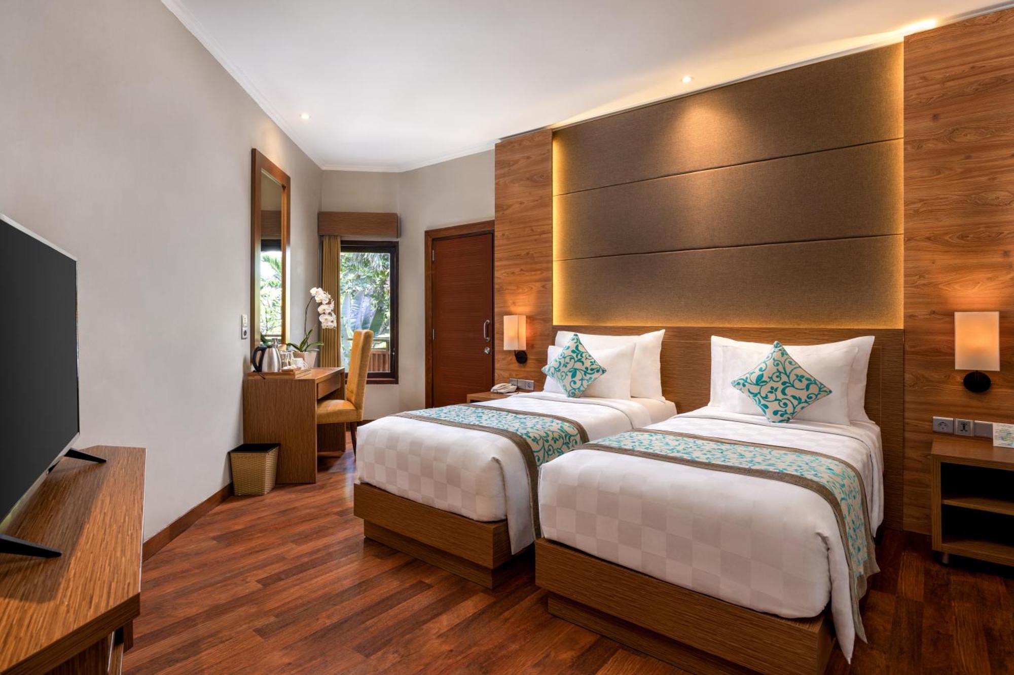 Adhi Jaya Hotel Kuta Lombok Exterior foto