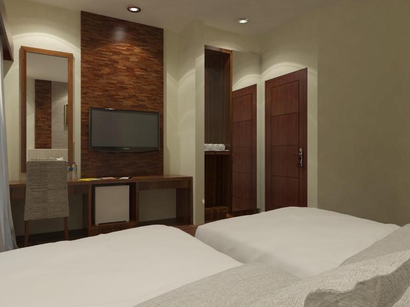 Adhi Jaya Hotel Kuta Lombok Exterior foto